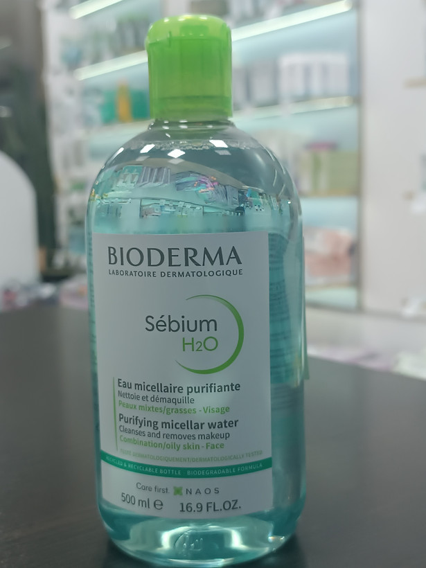 فروش و قیمت محلول پاک کننده بایودرما مدل sebium H2O 500میل