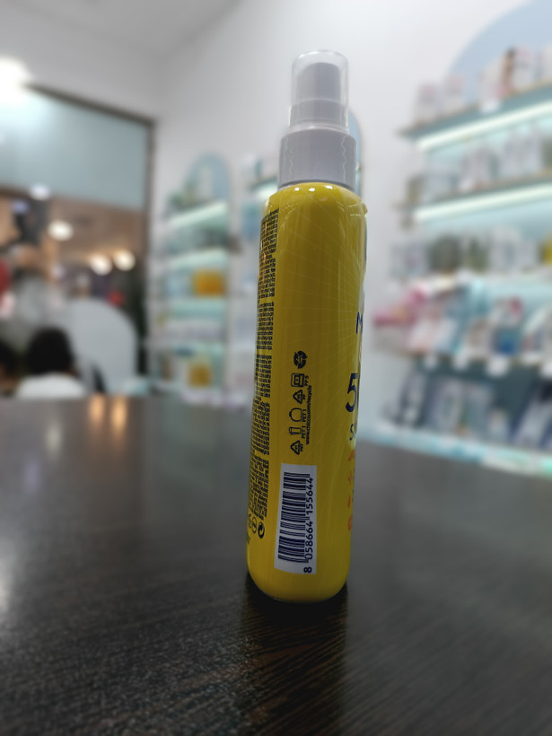 اسپری ضد آفتاب کودک چیکو ) chicco SPF 50 اصل 150میل